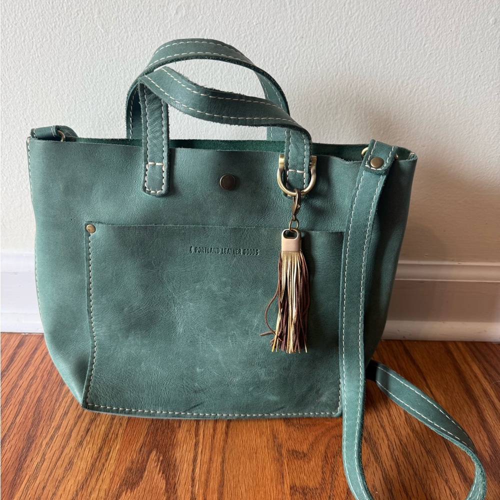Portland Leather Green Tote Bag - Women's Crossbody